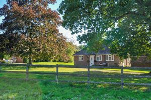 Photo 17- click for photo gallery